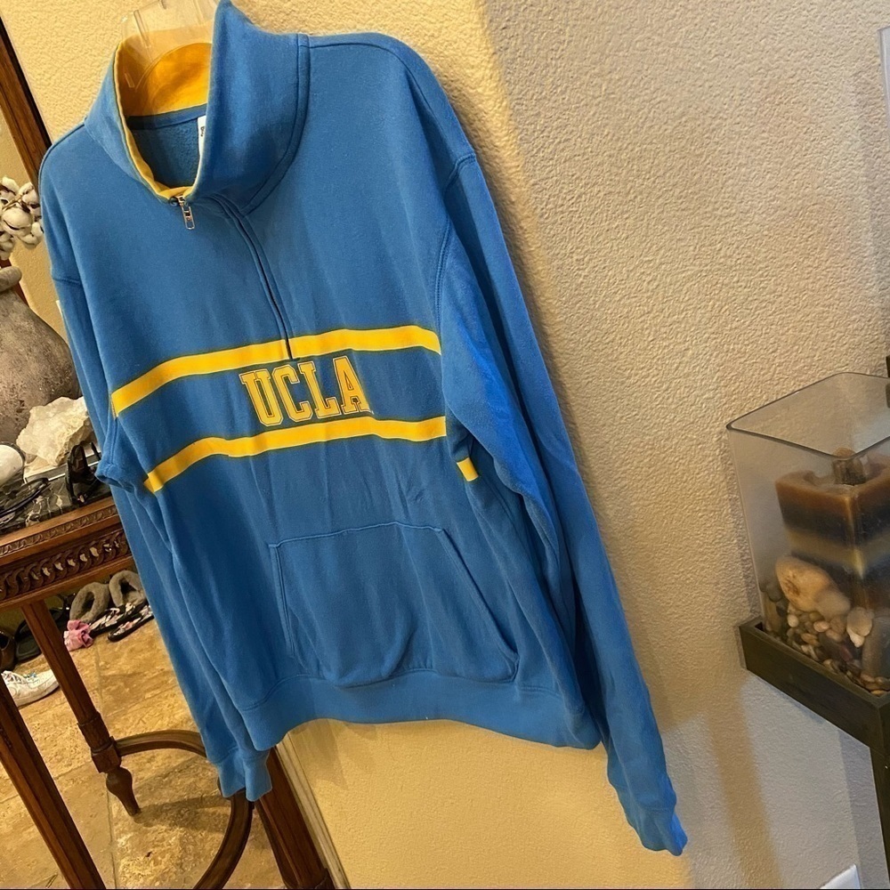 PINK VICTORIA’S SECRET Blue UCLA 1/4 Zip Sweatshirt Size Medium - Picture 3 of 8